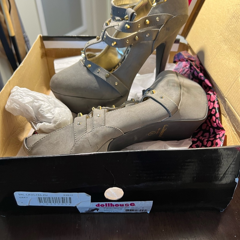 Dollhouse Gray and Gold Studded Heels